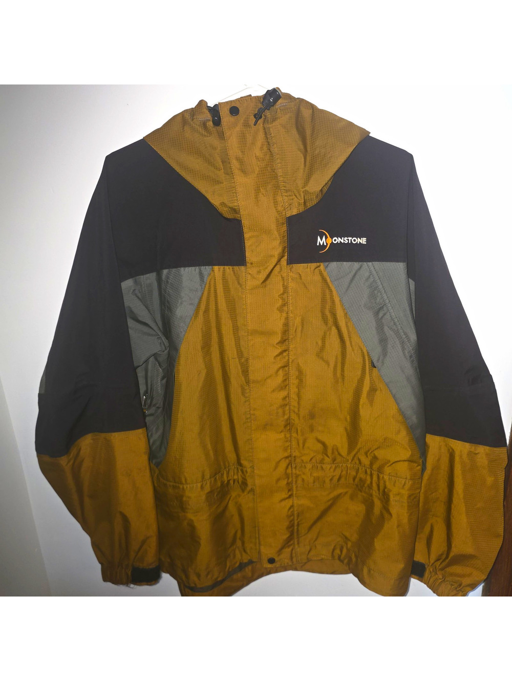 Vintage 90s Moonstone Gore-Tex Jacket M Made USA Colorblock Hooded Shell